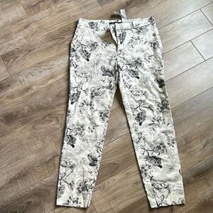 Zara size 6 Filigree Pants